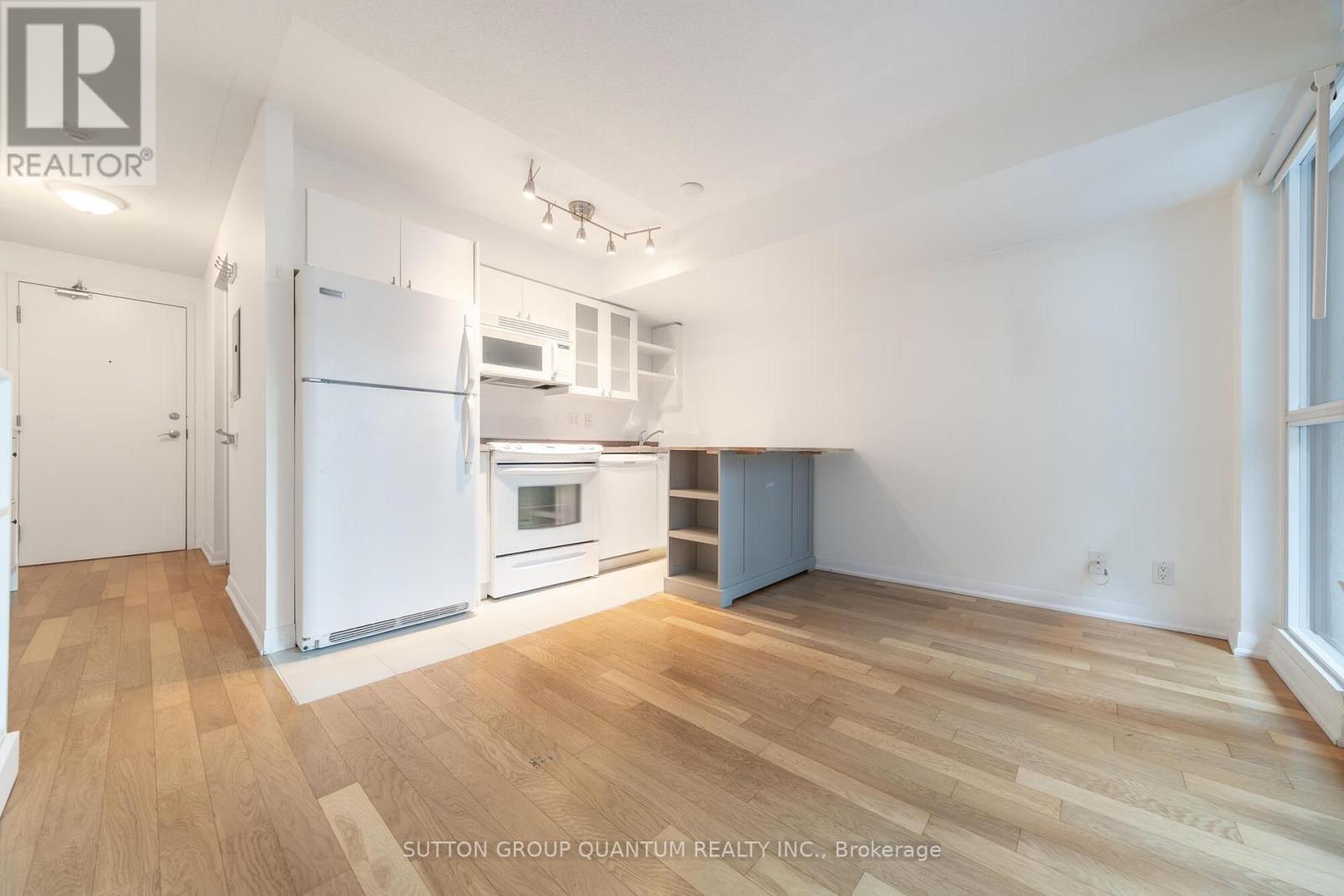 229 - 600 Fleet Street, Toronto, Ontario  M5V 1B7 - Photo 4 - C12528306