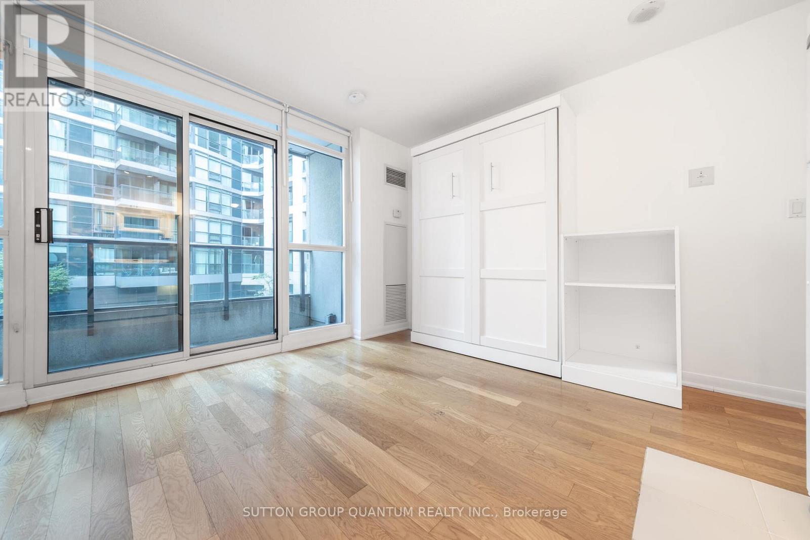 229 - 600 Fleet Street, Toronto, Ontario  M5V 1B7 - Photo 8 - C12528306