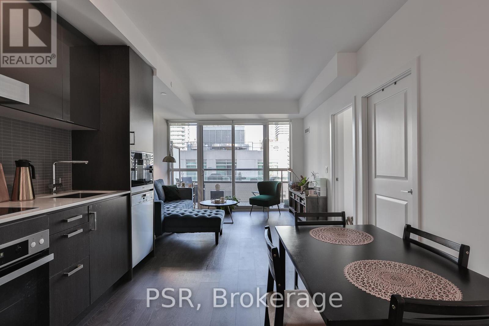 909 - 11 Lillian Street, Toronto, Ontario  M4S 2H7 - Photo 4 - C12528314