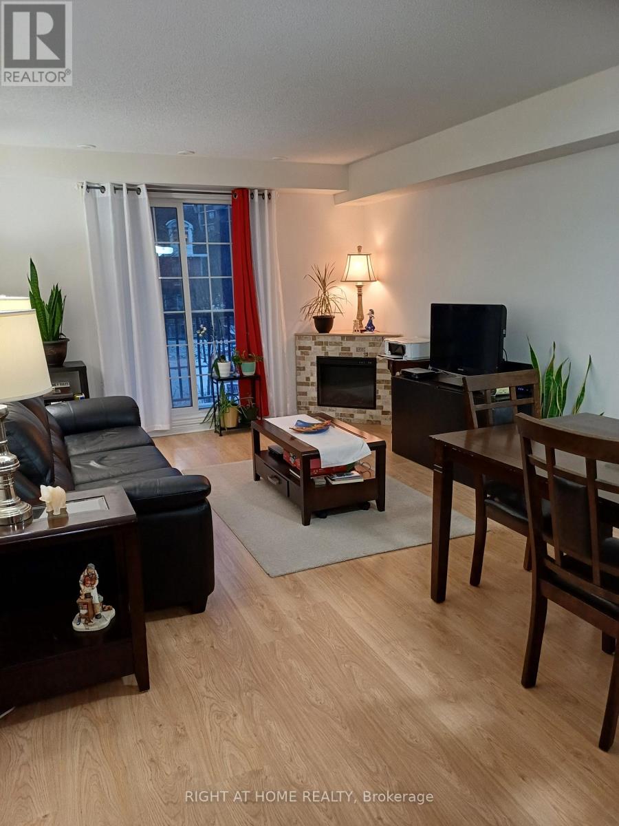 12 - 45 Cedarcroft Boulevard, Toronto, Ontario  M2R 3Y2 - Photo 3 - C12528318