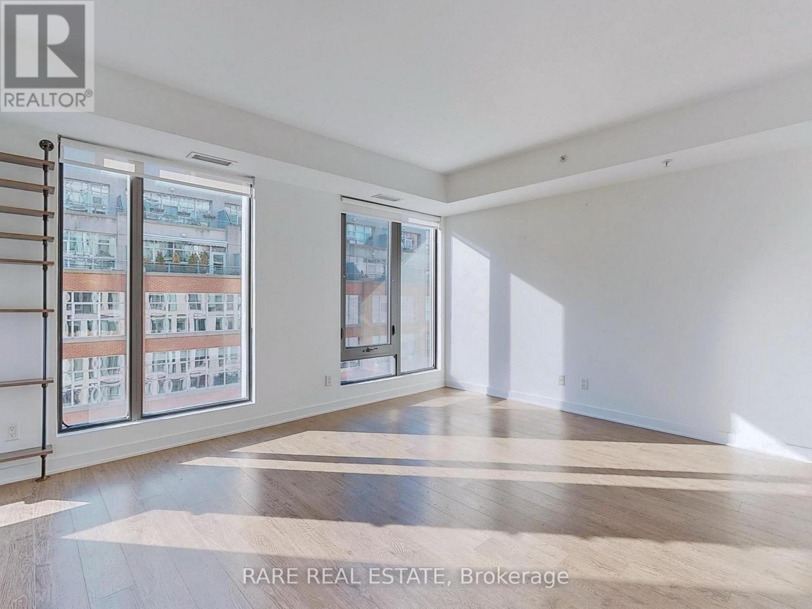 711 - 32 Camden Avenue, Toronto, Ontario  M5V 1V1 - Photo 2 - C12528342