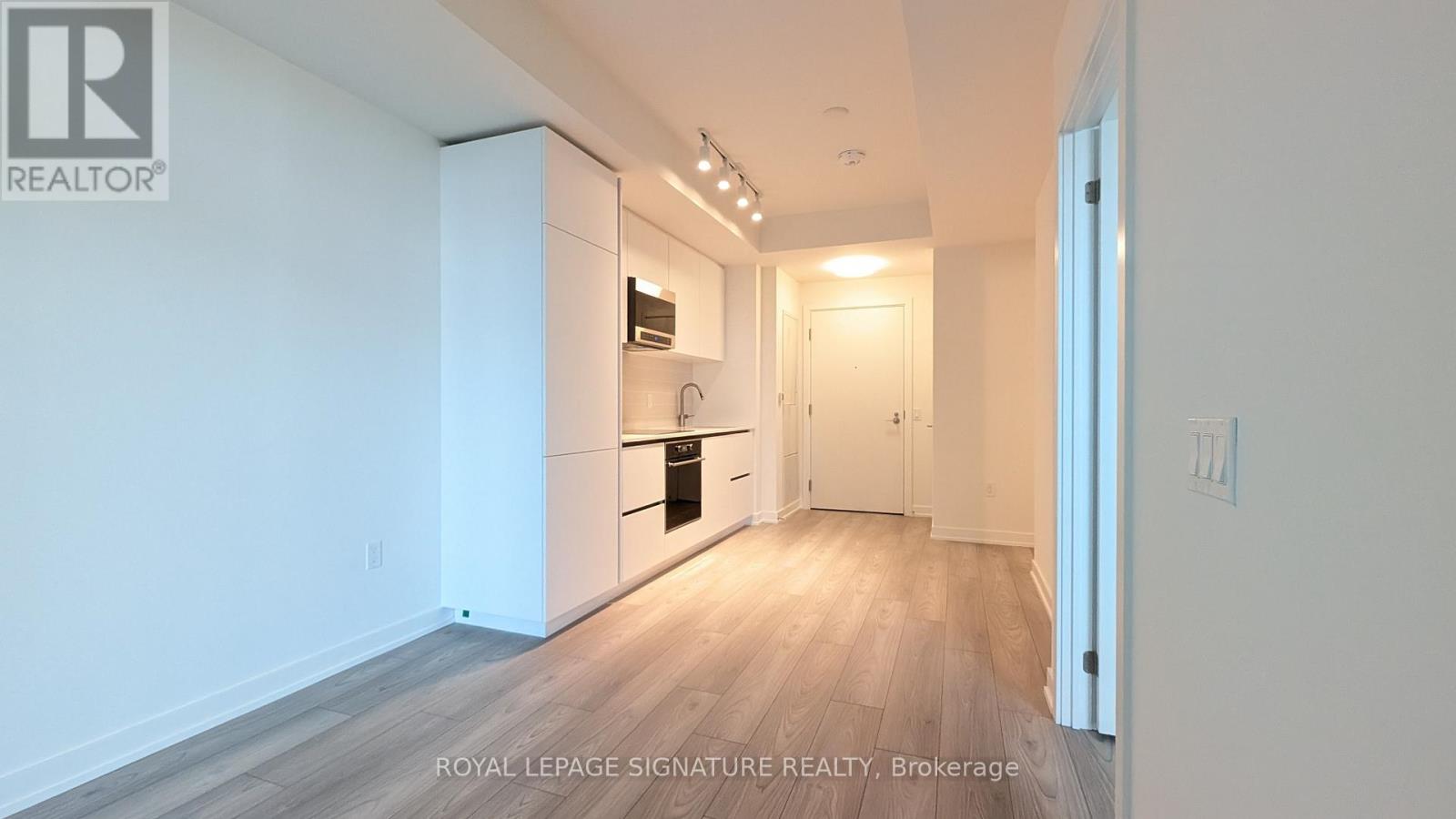 1506 - 120 Broadway Avenue, Toronto, Ontario  M4P 0E9 - Photo 4 - C12528438