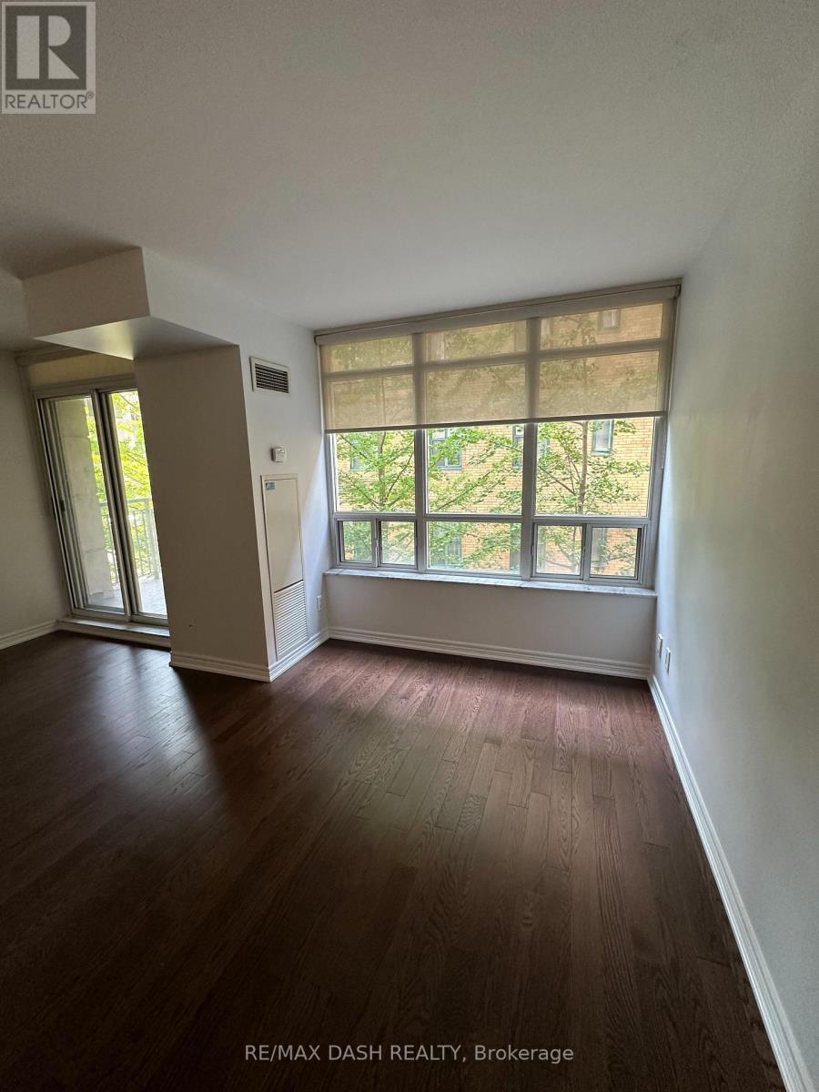 207 - 60 St Clair Avenue W, Toronto, Ontario  M4V 1M7 - Photo 13 - C12528442