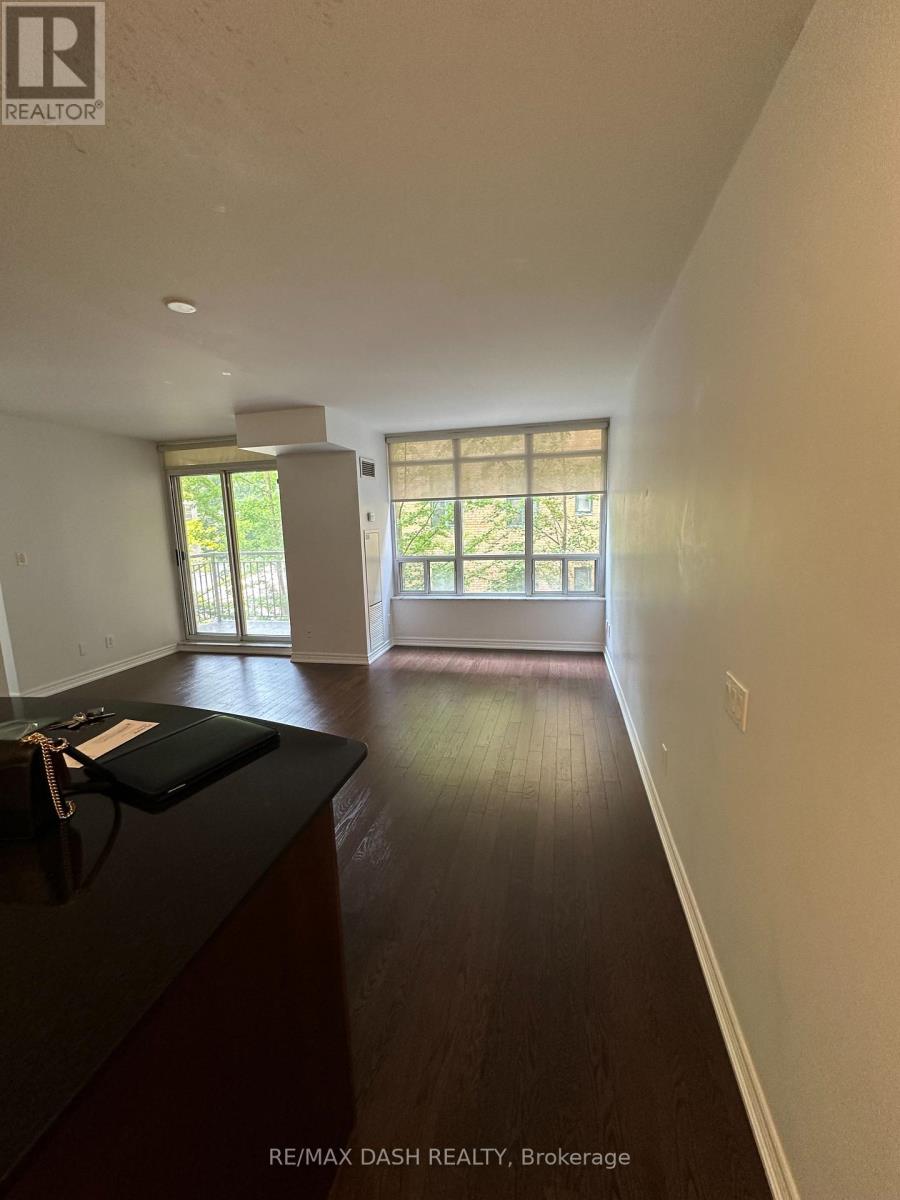 207 - 60 St Clair Avenue W, Toronto, Ontario  M4V 1M7 - Photo 7 - C12528442