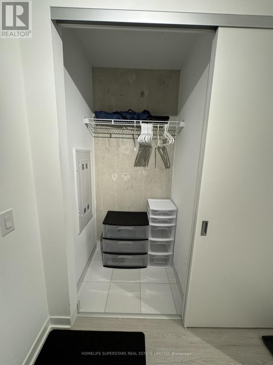 812 - 195 Mccaul Street, Toronto, Ontario  M5T 0E5 - Photo 13 - C12528486