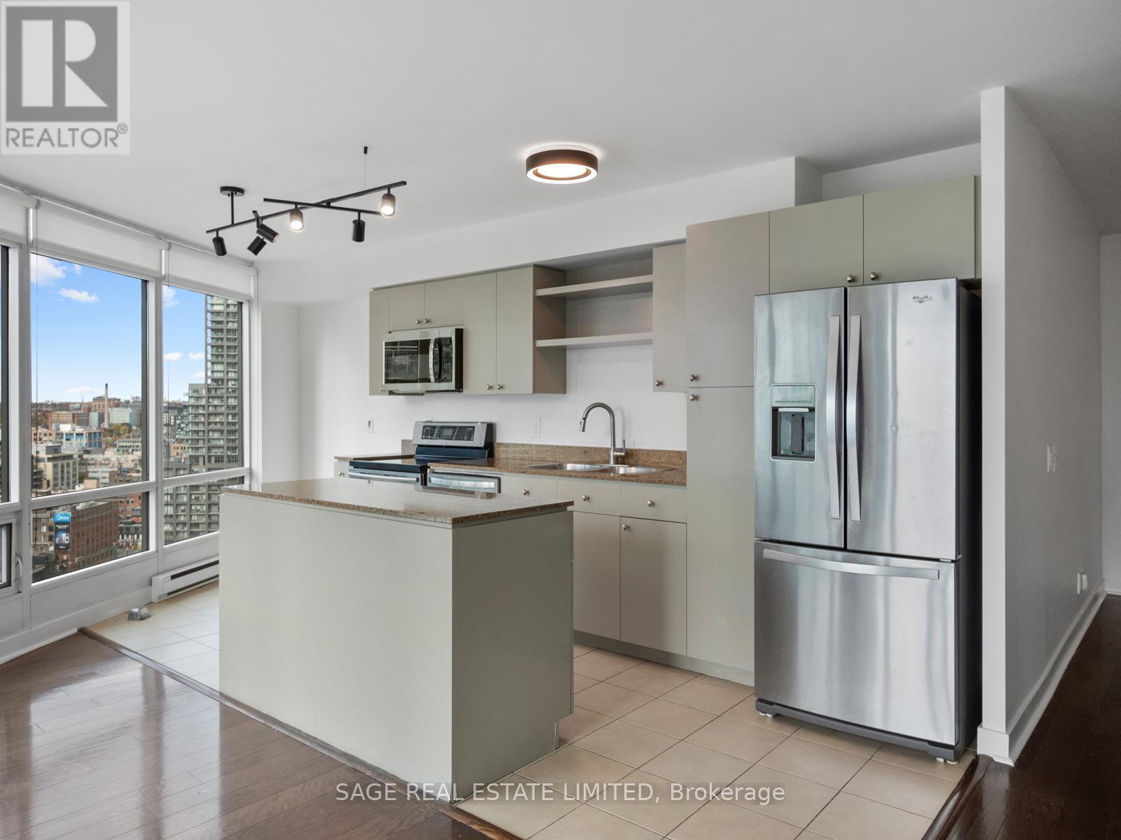 2903 - 373 Front St West Street, Toronto, Ontario  M5V 3R7 - Photo 16 - C12528490