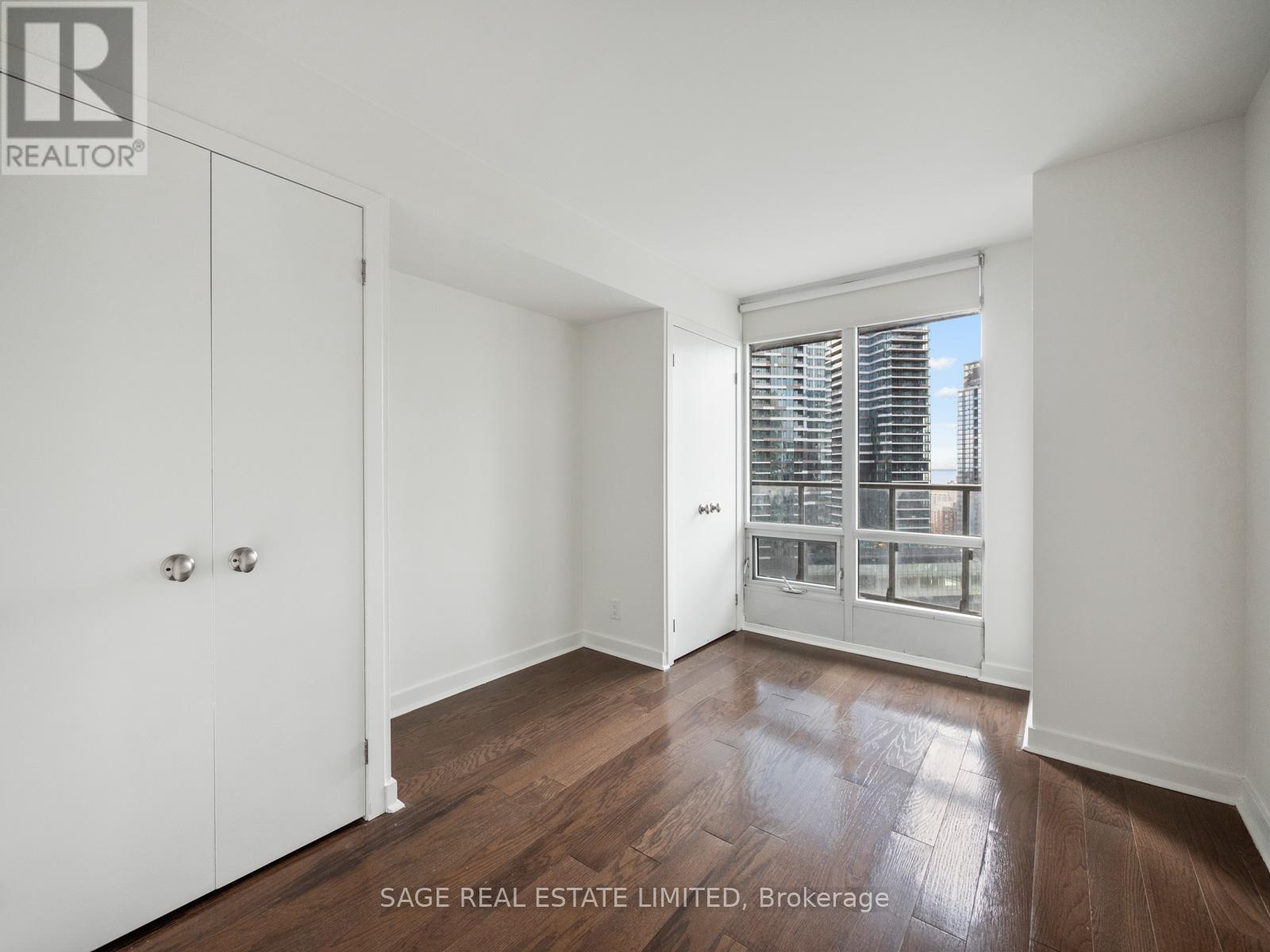 2903 - 373 Front St West Street, Toronto, Ontario  M5V 3R7 - Photo 19 - C12528490