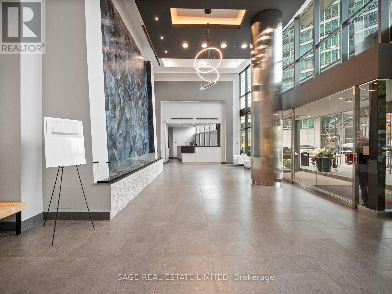 2903 - 373 Front St West Street, Toronto, Ontario  M5V 3R7 - Photo 6 - C12528490