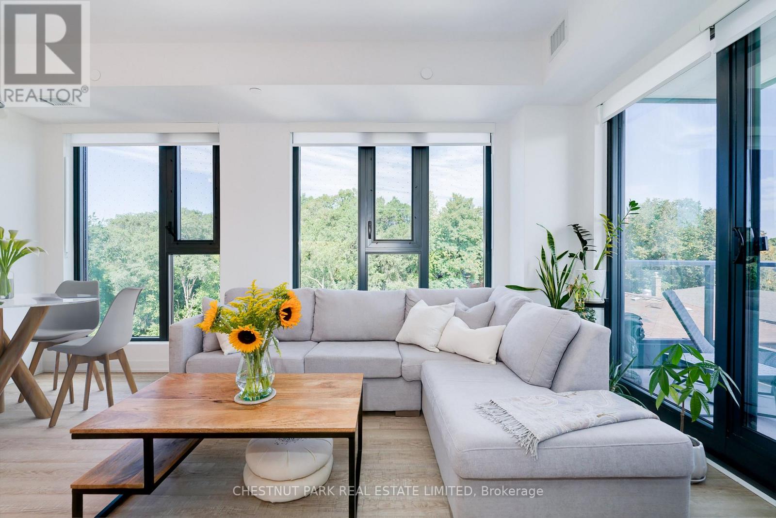 406 - 250 Lawrence Avenue W, Toronto, Ontario  M5M 1B1 - Photo 4 - C12528500