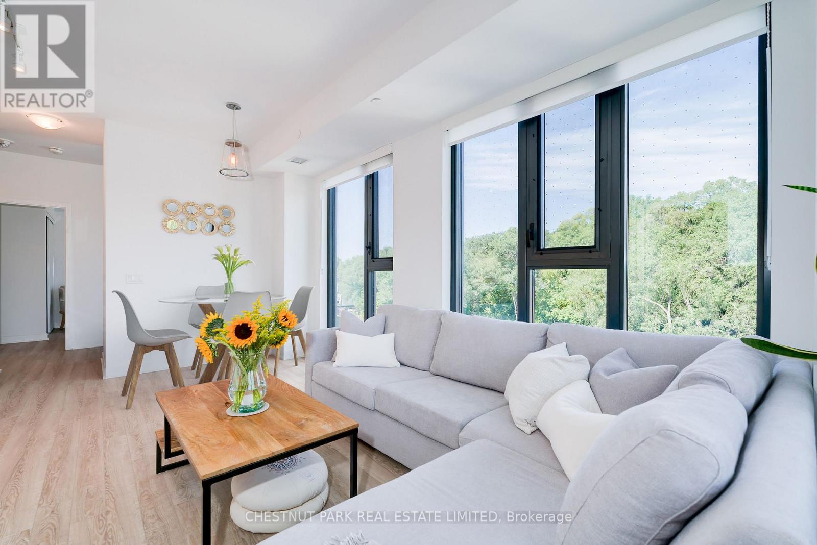 406 - 250 Lawrence Avenue W, Toronto, Ontario  M5M 1B1 - Photo 5 - C12528500