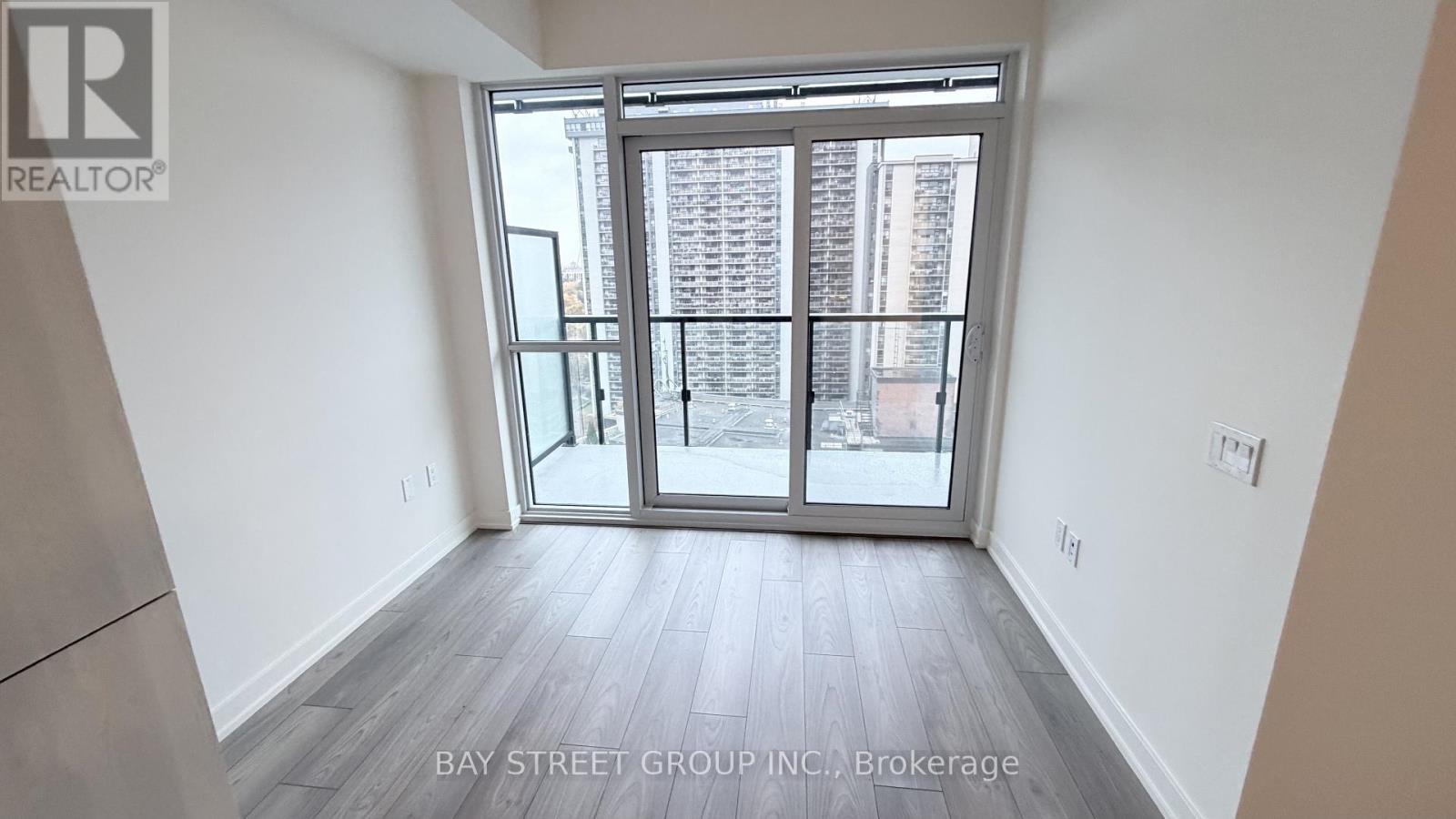 1501n - 110 Broadway Avenue, Toronto, Ontario  M4P 1V7 - Photo 7 - C12520282