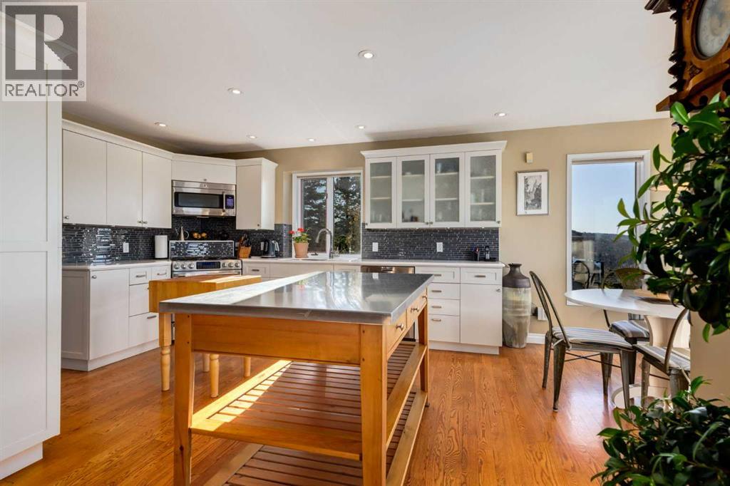 42 Sunset Way, Priddis Greens, Alberta  T0L 1W3 - Photo 11 - A2265917