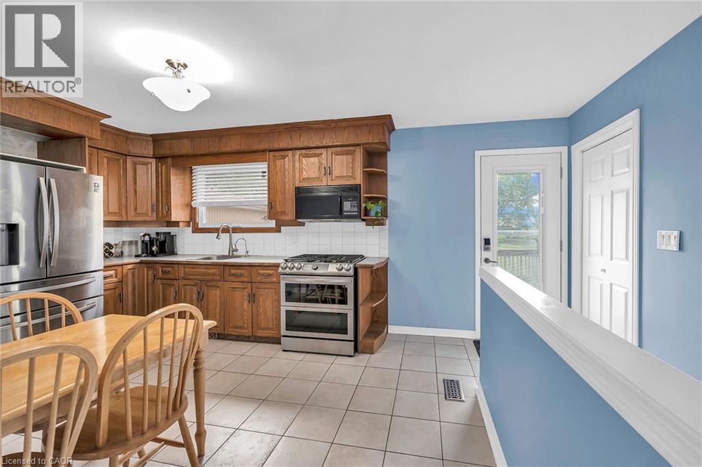 5111 White Church Road E, Mount Hope, Ontario  L0R 1W0 - Photo 8 - 40774252