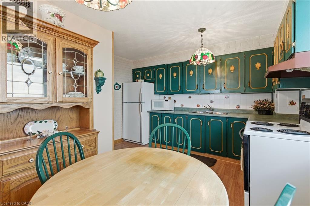 301 Frances Avenue Unit# 1503, Stoney Creek, Ontario  L8E 3W6 - Photo 8 - 40785906