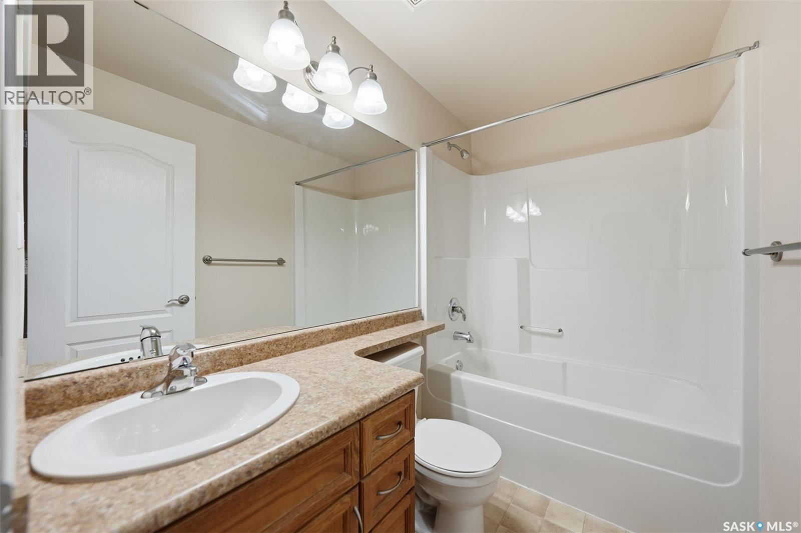 202 110 Armistice Way, Saskatoon, Saskatchewan  S7J 5L8 - Photo 24 - SK023696