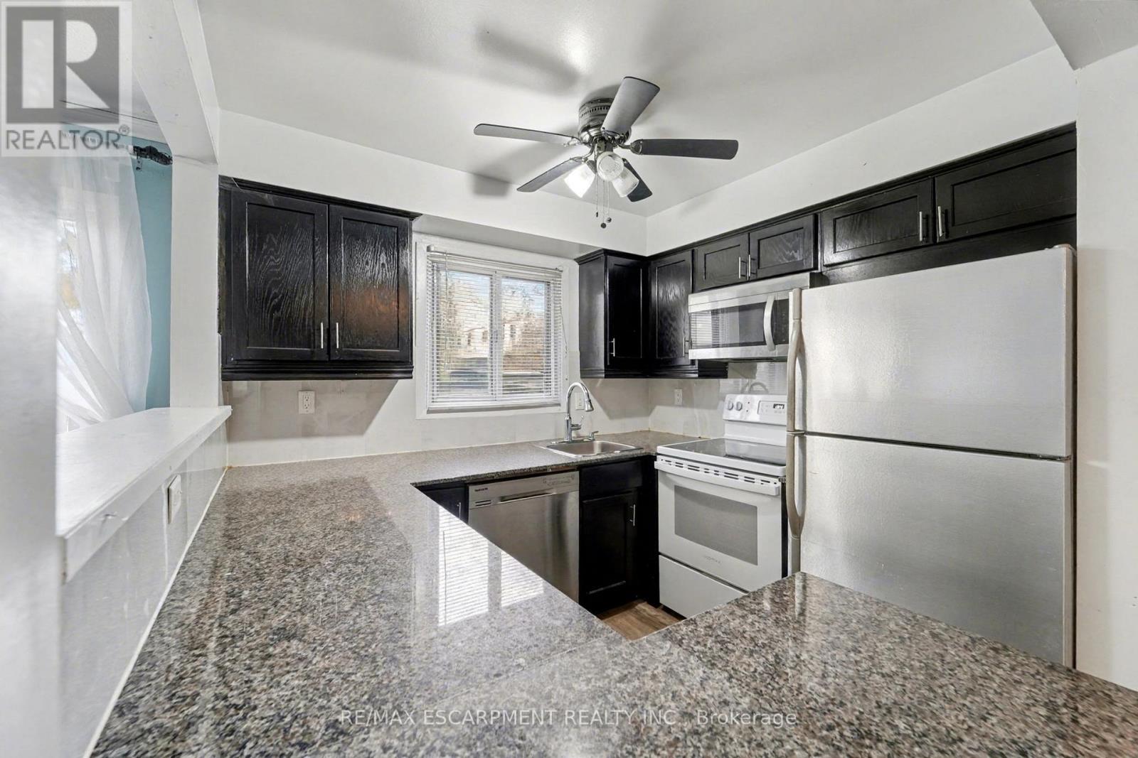 9 - 1100 Oxford Street, Oshawa, Ontario  L1J 6G4 - Photo 10 - E12528432