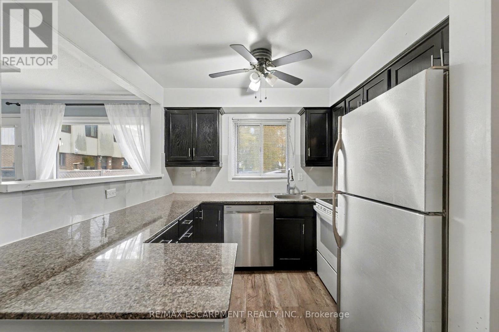 9 - 1100 Oxford Street, Oshawa, Ontario  L1J 6G4 - Photo 11 - E12528432