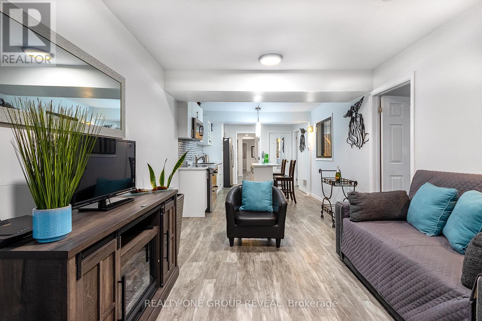 524 Simcoe Street S, Oshawa, Ontario  L1H 4J8 - Photo 12 - E12528488