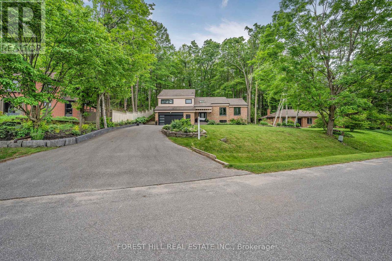 8 Frid Boulevard, Springwater, Ontario  L9X 0P5 - Photo 2 - S12408136