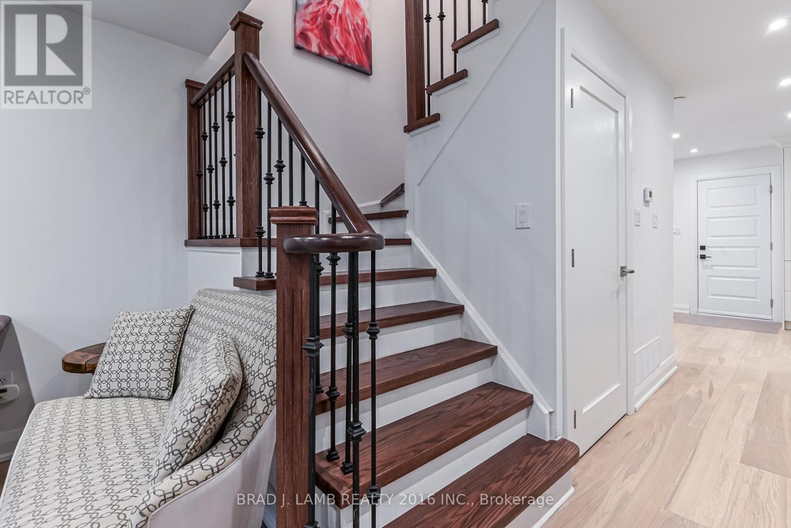 Bed 2 - 54 Campbell Avenue, Vaughan, Ontario  L4J 4Y7 - Photo 22 - N12528254