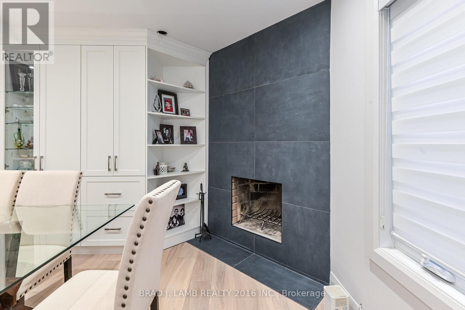 Bed 2 - 54 Campbell Avenue, Vaughan, Ontario  L4J 4Y7 - Photo 8 - N12528254