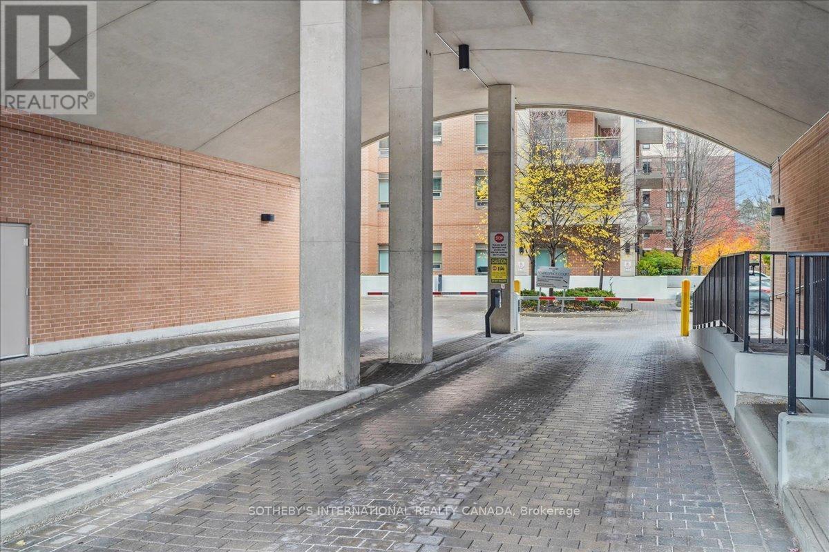 112 - 281 Woodbridge Avenue, Vaughan, Ontario  L4L 0C6 - Photo 9 - N12528400