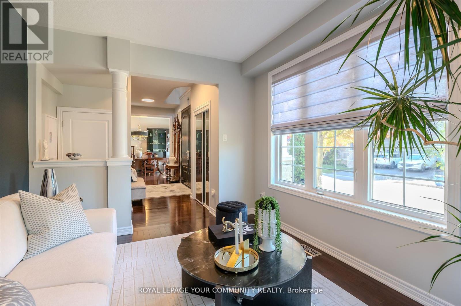 7 Sequin Drive, Richmond Hill, Ontario  L4E 0J3 - Photo 9 - N12528404