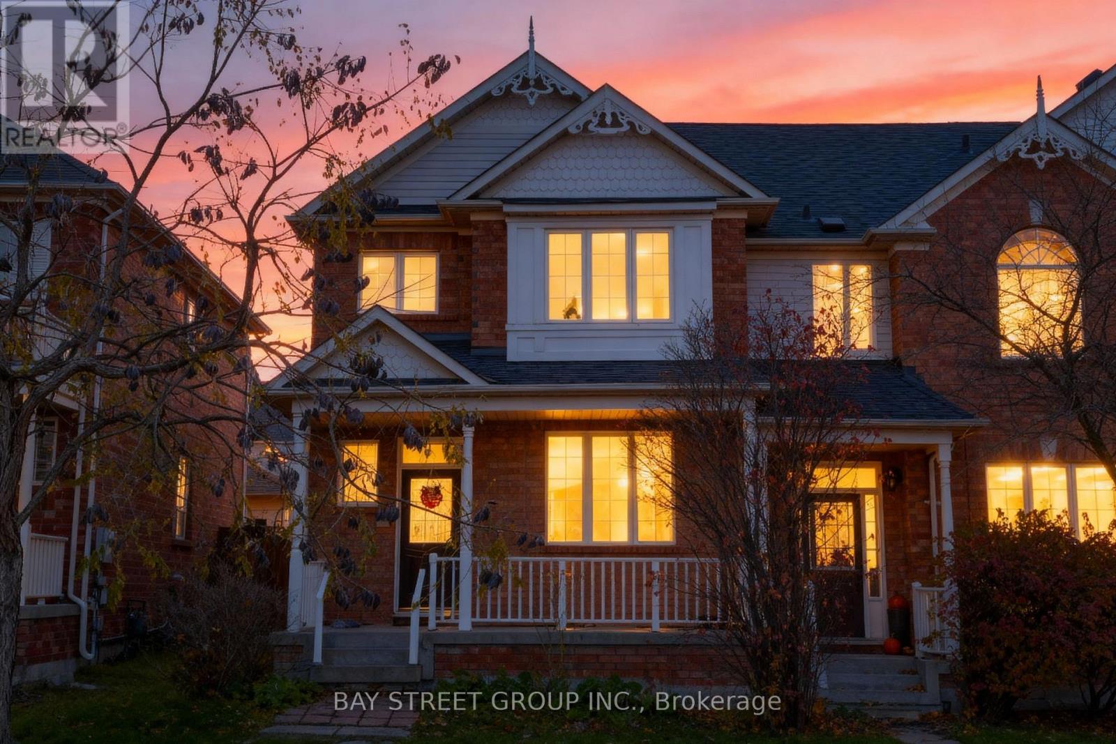 407 Hollandview Trail, Aurora, Ontario  L4G 7M6 - Photo 2 - N12528410