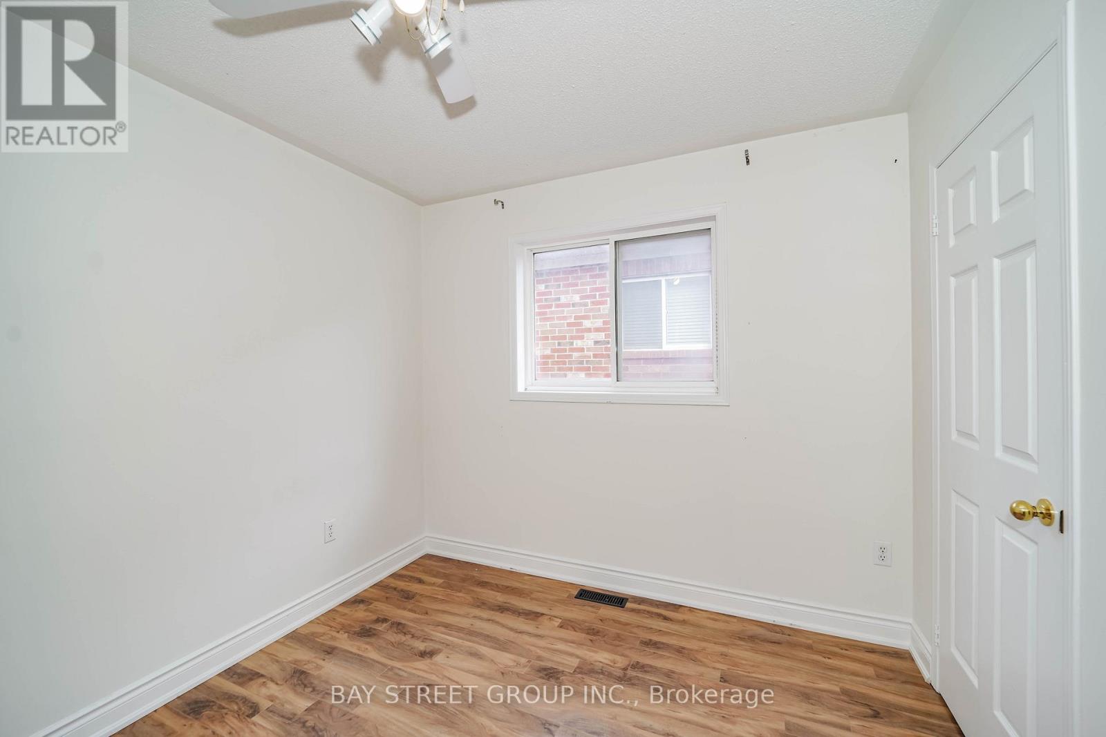 407 Hollandview Trail, Aurora, Ontario  L4G 7M6 - Photo 32 - N12528410