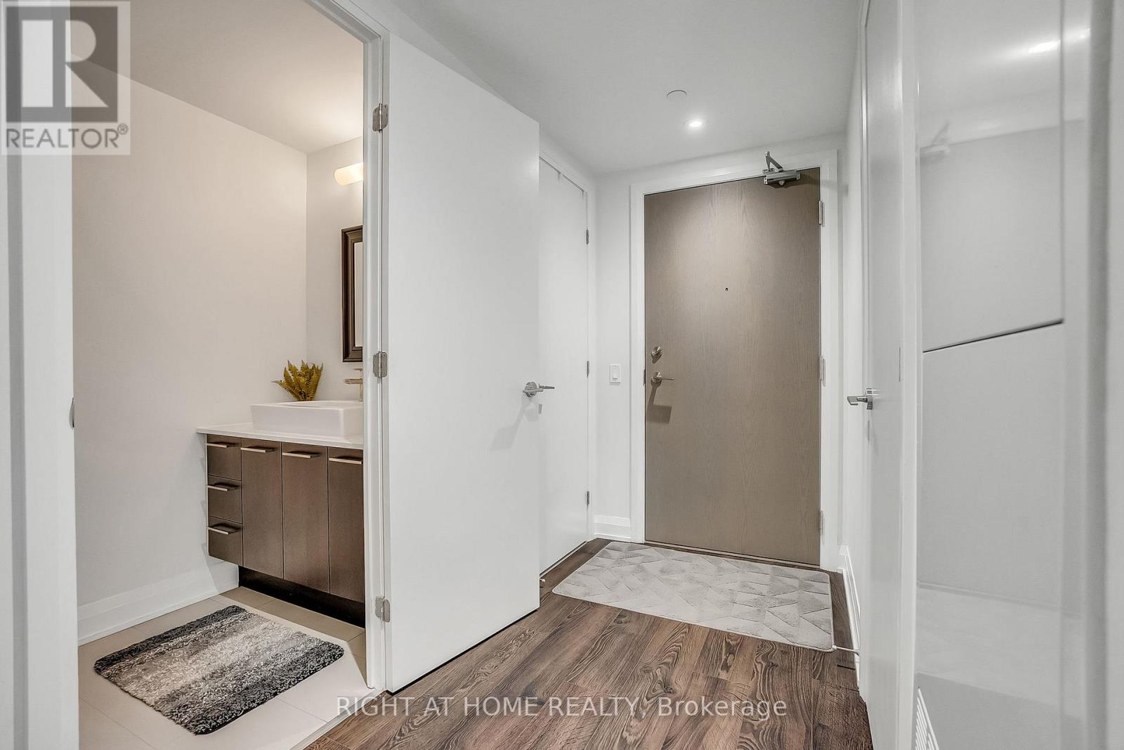 810 - 4800 Highway 7, Vaughan, Ontario  L4L 1H8 - Photo 10 - N12528434