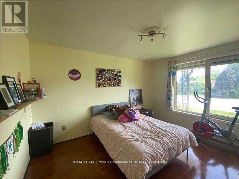 Main - 70 Chavender Place, Vaughan, Ontario  L4L 1K5 - Photo 11 - N12528472