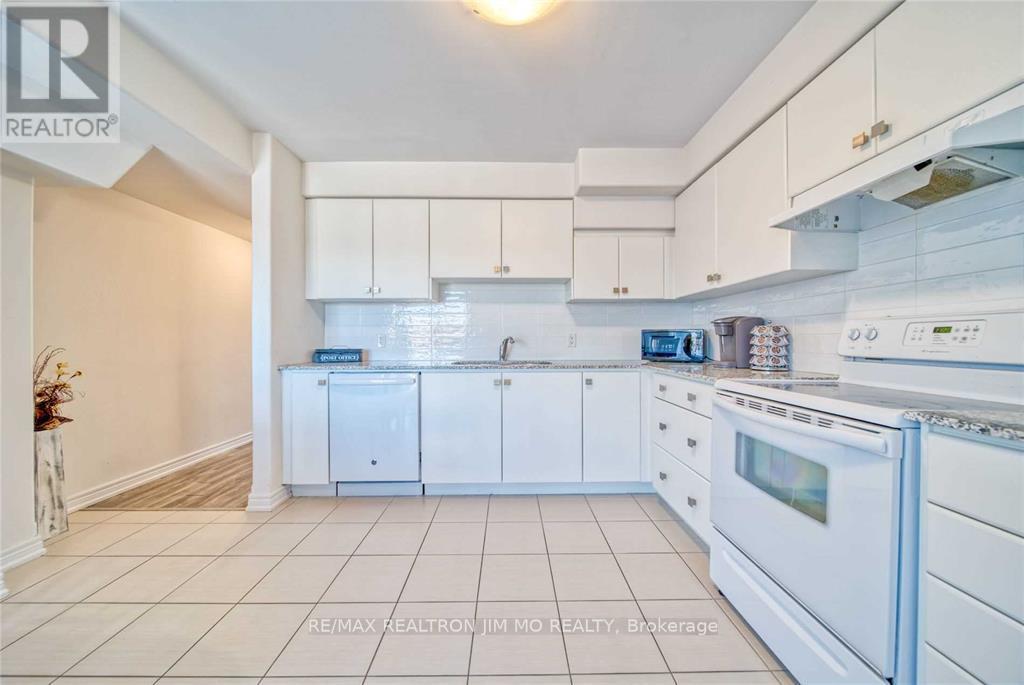 11 - 1 Leggott Avenue, Barrie, Ontario  L4M 0K7 - Photo 12 - S12528366