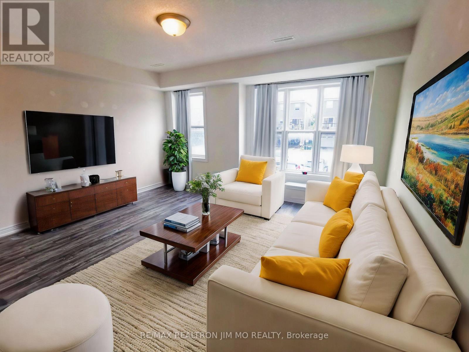 11 - 1 Leggott Avenue, Barrie, Ontario  L4M 0K7 - Photo 3 - S12528366