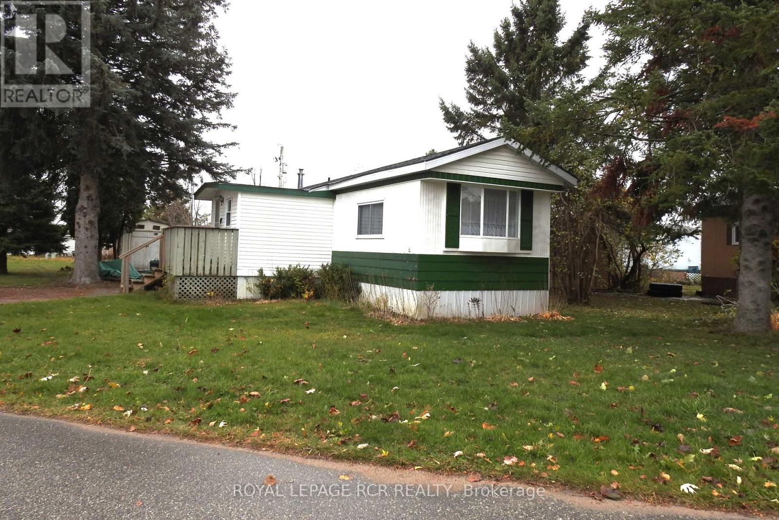 8 Fergushill Road, Oro-Medonte, Ontario  L3V 0P9 - Photo 3 - S12528428