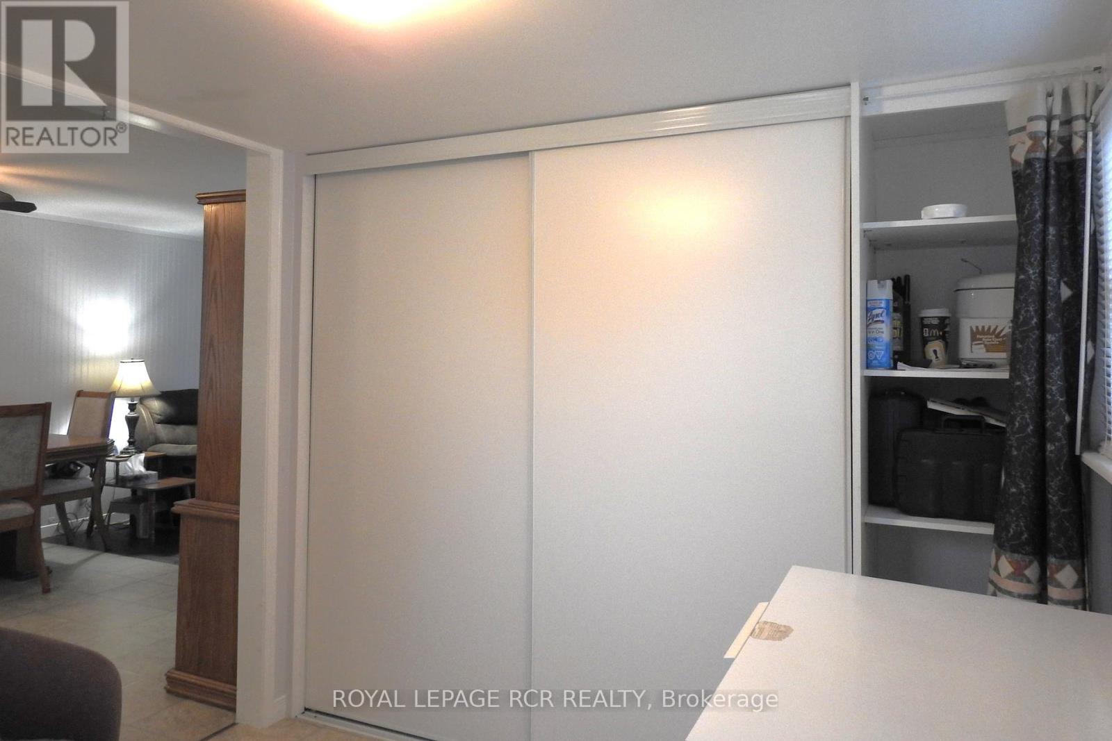 8 Fergushill Road, Oro-Medonte, Ontario  L3V 0P9 - Photo 5 - S12528428