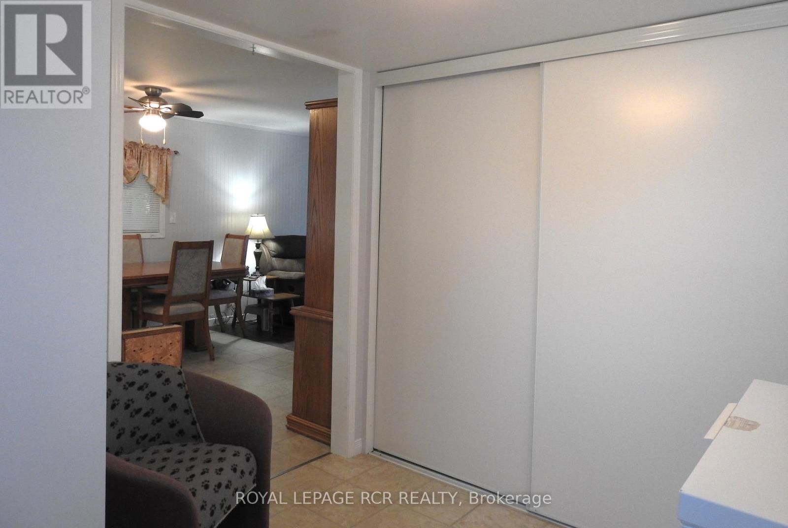 8 Fergushill Road, Oro-Medonte, Ontario  L3V 0P9 - Photo 6 - S12528428