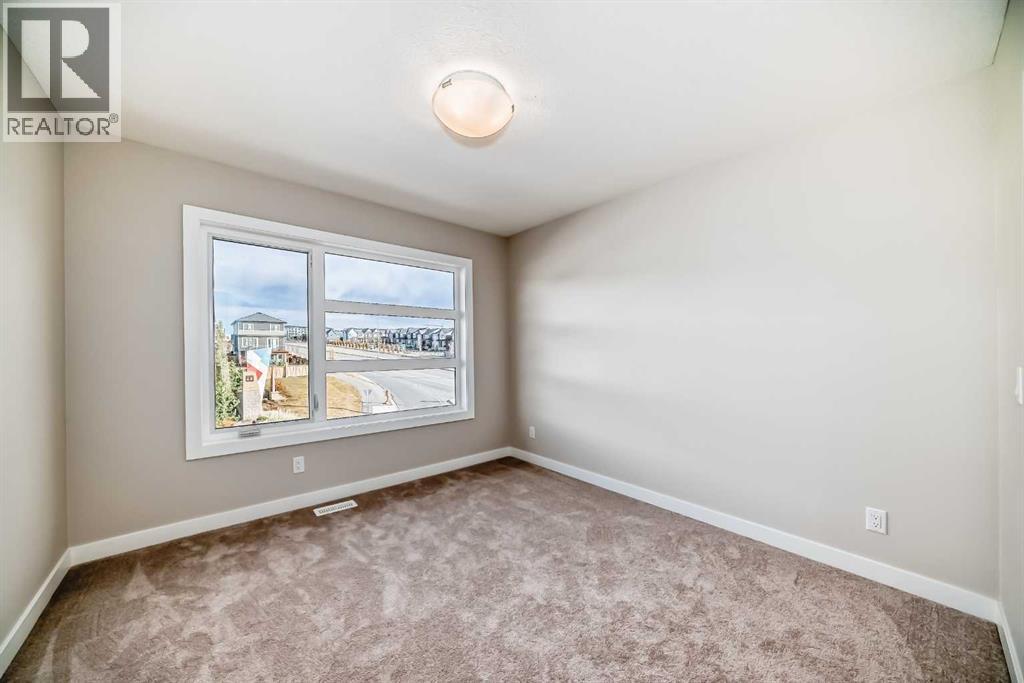 23 Lucas Way Nw, Calgary, Alberta  T3P 2C7 - Photo 15 - A2201583