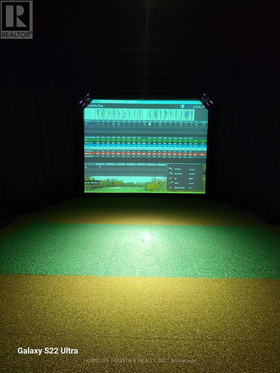 B802 - 50 Upper Mall Way, Vaughan (Brownridge), Ontario  L4J 0L7 - Photo 37 - N12383488