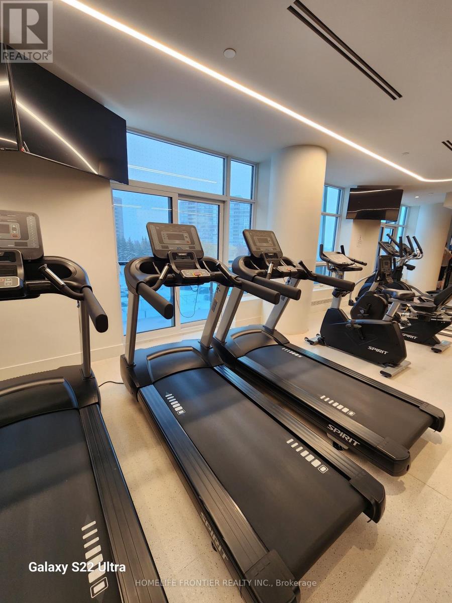 B802 - 50 Upper Mall Way, Vaughan (Brownridge), Ontario  L4J 0L7 - Photo 41 - N12383488