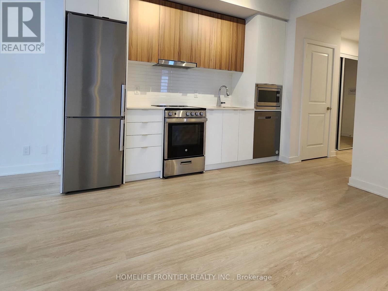 B802 - 50 Upper Mall Way, Vaughan, Ontario  L4J 0L7 - Photo 48 - N12383488