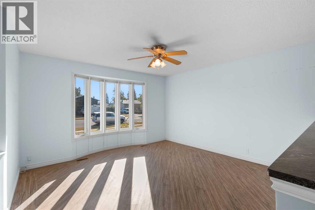 5602 57 Avenue, Olds, Alberta  T4H 1K1 - Photo 9 - A2257485