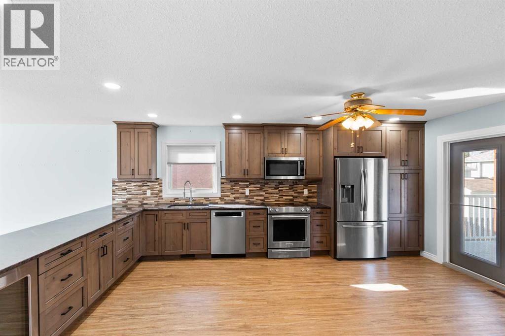 5602 57 Avenue, Olds, Alberta  T4H 1K1 - Photo 14 - A2257485