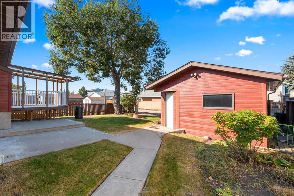 5602 57 Avenue, Olds, Alberta  T4H 1K1 - Photo 41 - A2257485