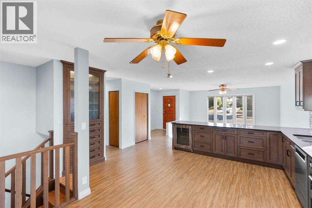 5602 57 Avenue, Olds, Alberta  T4H 1K1 - Photo 12 - A2257485