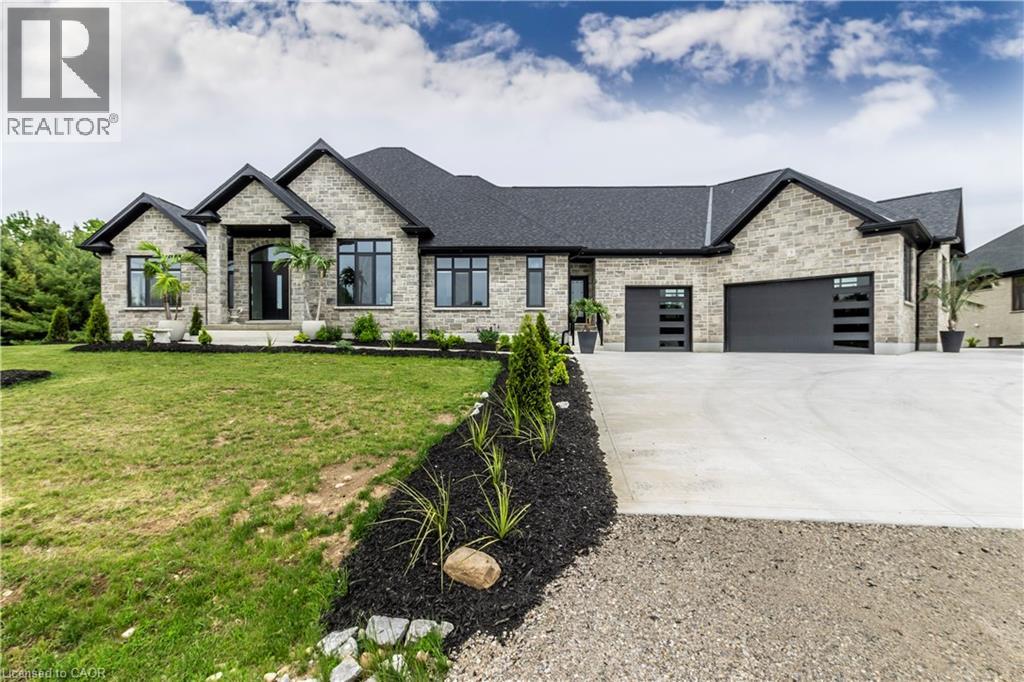 670 Bishopsgate Road Unit# 9, Paris, Ontario  N3L 3E3 - Photo 3 - 40774559