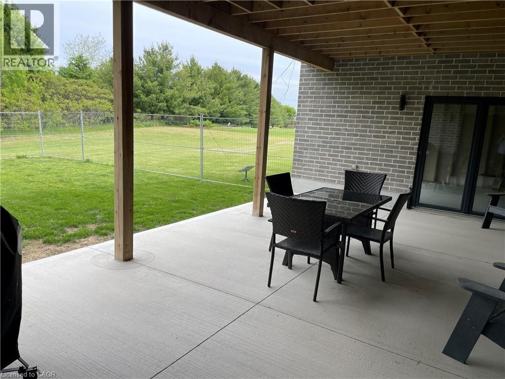 670 Bishopsgate Road Unit# 9, Paris, Ontario  N3L 3E3 - Photo 37 - 40774559