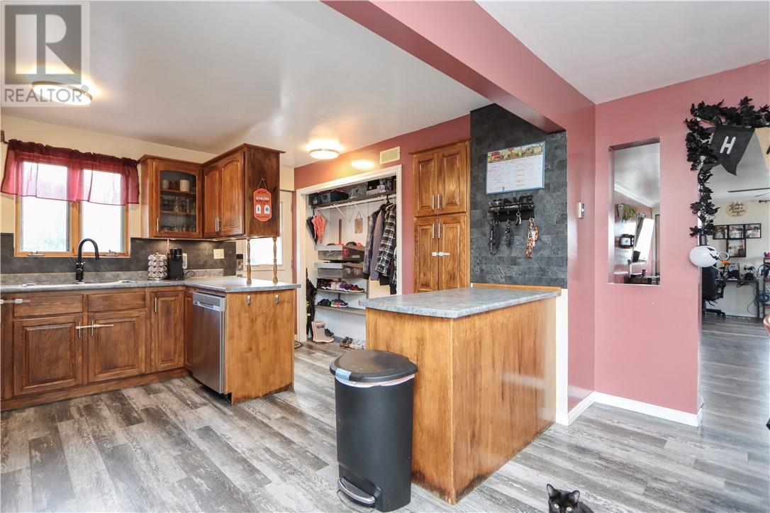 59 Principale Street E, Verner, Ontario  P0H 2M0 - Photo 13 - 2125593