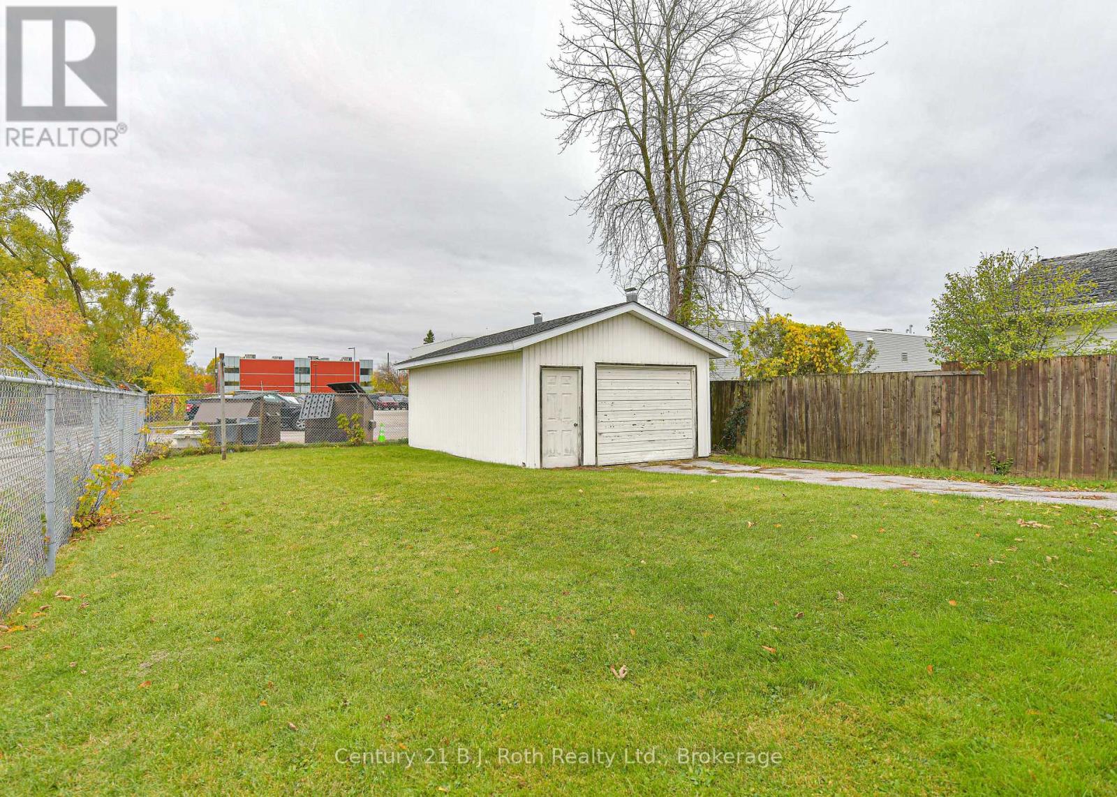 82 Poughkeepsie Street, Orillia, Ontario  L3V 1M8 - Photo 9 - S12528670