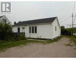 25 Adjala Ave, Manitowadge, Ontario