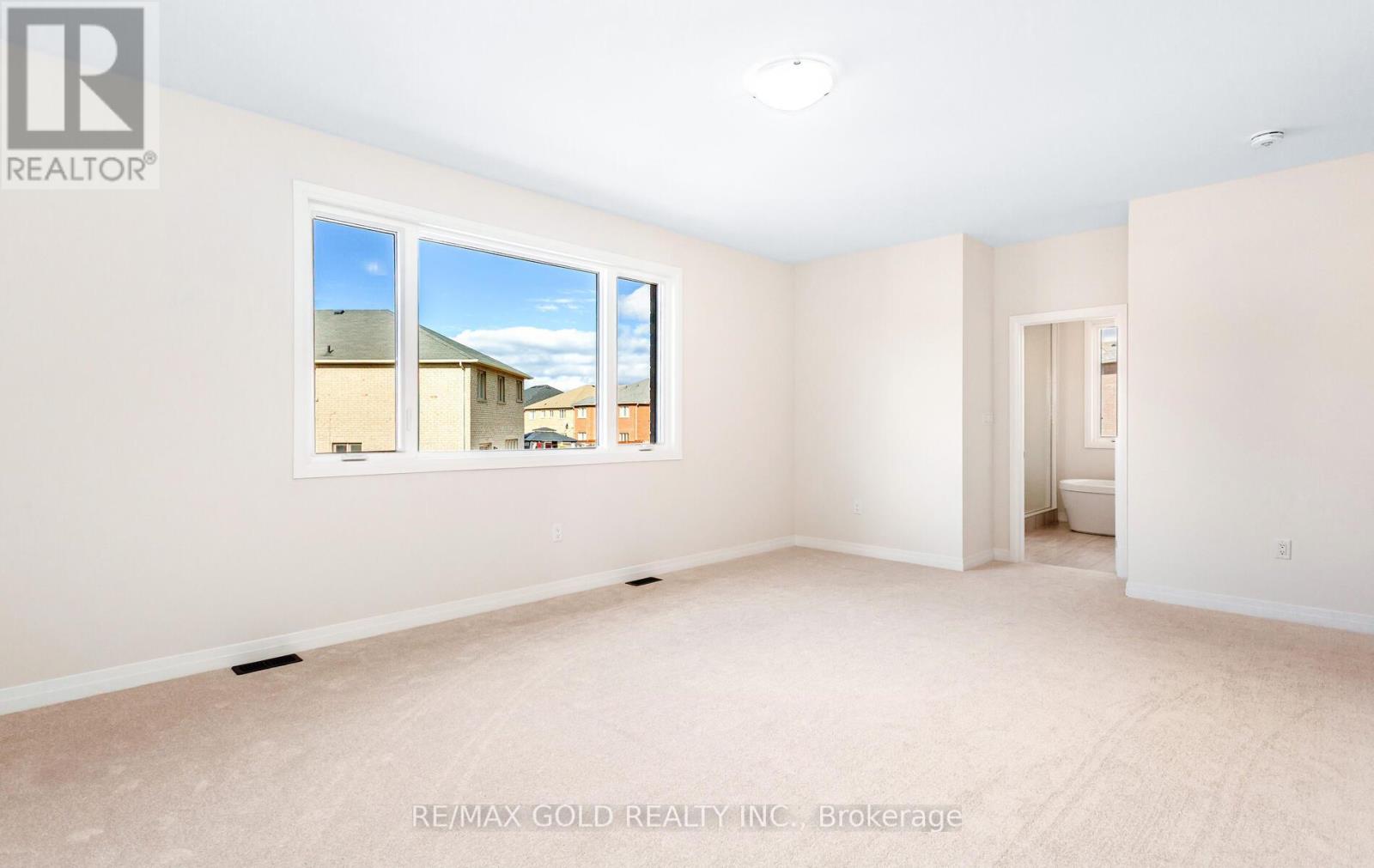 8 Boswell Drive, Brampton, Ontario  L6P 4R7 - Photo 29 - W12528242